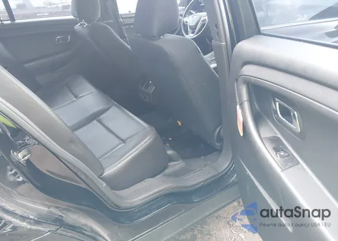 2015 Ford Police Interceptor z USA, uszkodzony, nr VIN 1FAHP2L89FG117738